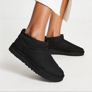 UGG Classic Ultra Mini - Black